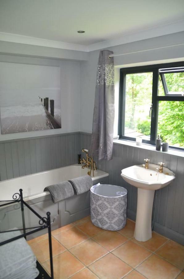 Bucket Lock Cottage Уорик Экстерьер фото