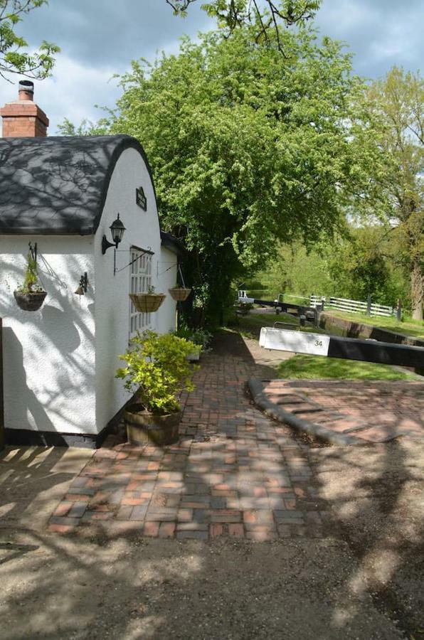 Bucket Lock Cottage Уорик Экстерьер фото